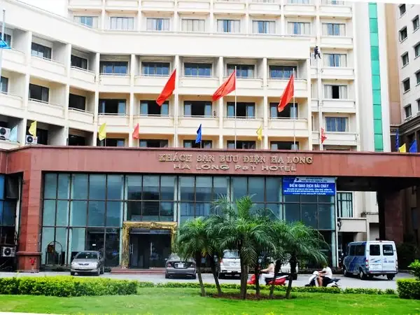 Khách Sạn Bưu Điện Hạ Long – Nơi Giao Thoa Giữa Tiện Nghi Và Văn Hoá Địa Phương Khách Sạn Bưu Điện Hạ Long – Nơi Giao Thoa Giữa Tiện Nghi Và Văn Hoá Địa Phương