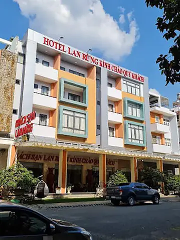 Khách Sạn Lan Rừng Thành Phố Mới Bình Dương: Điểm Đến Lý Tưởng Cho Những Ai Yêu Thiên Nhiên Và Tiện Nghi