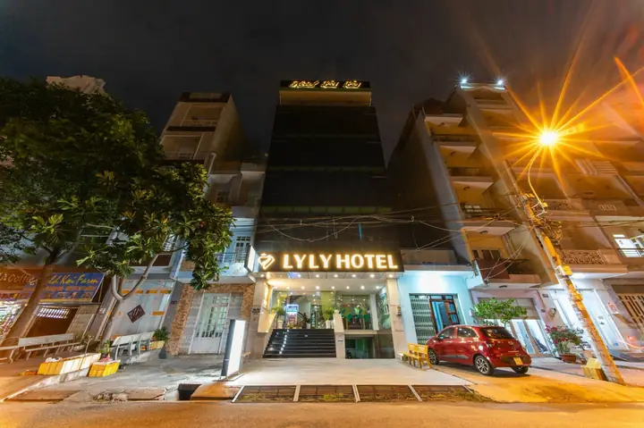 Khách Sạn Ly Ly – Điểm Dừng Chân Lý Tưởng Cho Những Trải Nghiệm Độc Đáo Tại Thành Phố Hồ Chí Minh