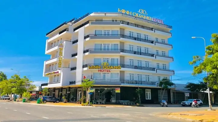 Khách Sạn Minh Quang – Điểm Dừng Chân Lý Tưởng Cho Những Ai Yêu Thích Sự Sang Trọng Và Tiện Nghi