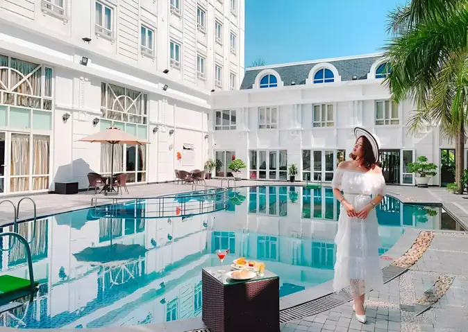 Khách Sạn Ở Ninh Bình: Lựa Chọn Hoàn Hảo Cho Kỳ Nghỉ Trọn Vẹn Khách Sạn Ở Ninh Bình: Lựa Chọn Hoàn Hảo Cho Kỳ Nghỉ Trọn Vẹn