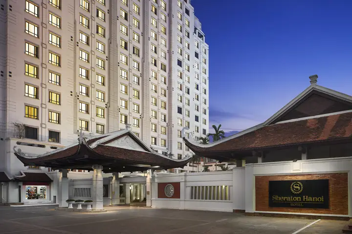 Khách Sạn Sheraton Hanoi – Trải Nghiệm Sang Trọng Và Tiện Nghi Giữa Lòng Thủ Đô