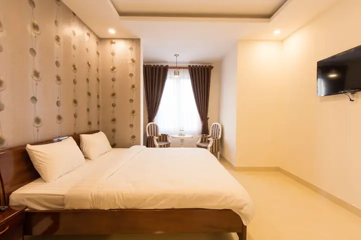 Khách Sạn Sơn Thủy – Điểm Dừng Chân Lý Tưởng Cho Kỳ Nghỉ Trên Bờ Biển