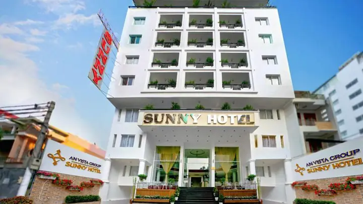Khách Sạn Sunny – Điểm Dừng Chân Lý Tưởng Cho Kỳ Nghỉ Hoàn Hảo