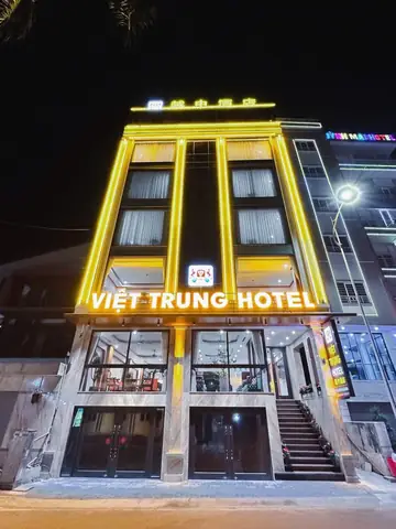 Khách Sạn Việt Trung – Điểm Dừng Chân Hoàn Hảo Cho Mọi Du Khách