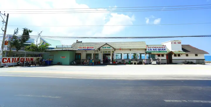 Khám Phá Nhà Hàng Khách Sạn Cà Ná: Điểm Đến Ẩm Thực Đẳng Cấp Và Trải Nghiệm Lưu Trú Hoàn Hảo Khám Phá Nhà Hàng Khách Sạn Cà Ná: Điểm Đến Ẩm Thực Đẳng Cấp Và Trải Nghiệm Lưu Trú Hoàn Hảo