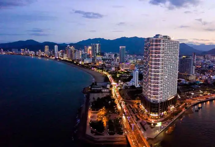 Bán Khách Sạn 5 Sao