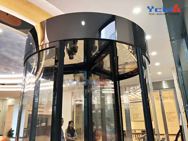 Cửa Xoay Khách Sạn Cửa Xoay Khách Sạn