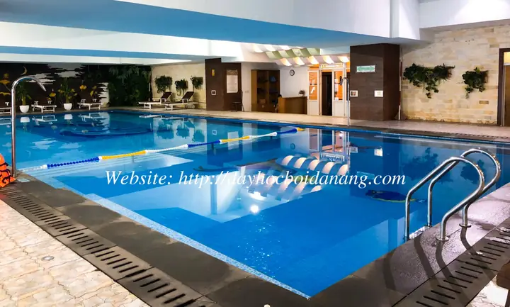 Hồ Bơi Khách Sạn Mường Thanh