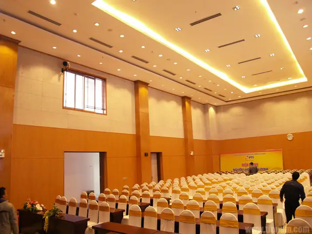 Hội Trường Khách Sạn Hội Trường Khách Sạn