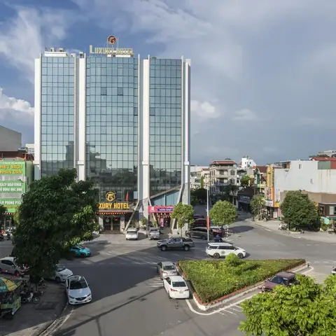 Khách Sạn 4 Sao Móng Cái