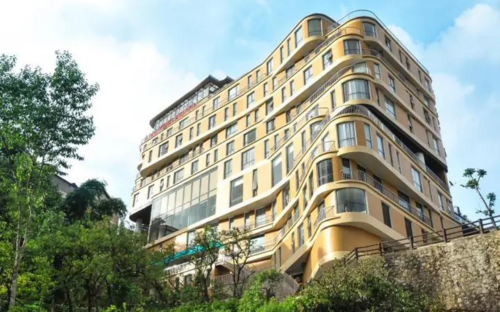 Khách Sạn Amazing – Trải Nghiệm Đẳng Cấp, Đầy Mê Hoặc Cho Mọi Du Khách Khách Sạn Amazing – Trải Nghiệm Đẳng Cấp, Đầy Mê Hoặc Cho Mọi Du Khách
