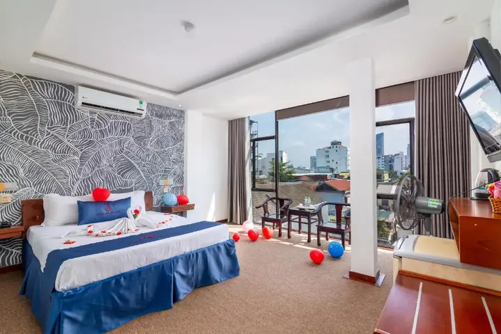 Khách Sạn Amona Huế