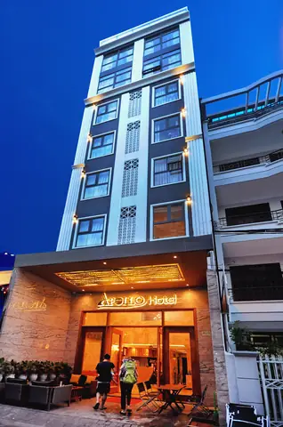 Khách Sạn Apollo