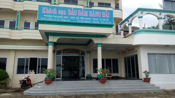Khách Sạn Ba Đàm: Nơi Gặp Gỡ Giữa Lịch Sử Và Hiện Đại Khách Sạn Ba Đàm: Nơi Gặp Gỡ Giữa Lịch Sử Và Hiện Đại