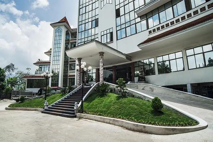 Khách Sạn Cao Bằng – Điểm Đến Lý Tưởng Cho Những Ai Yêu Thiên Nhiên Và Văn Hóa