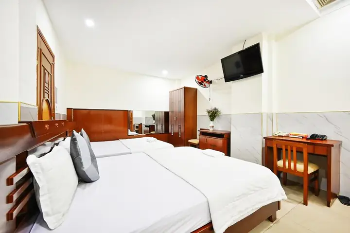 Khám Phá Trải Nghiệm Đẳng Cấp Tại Khách Sạn Đầm Sen: Nơi Giao Thoa Giữa Thiên Nhiên Và Sang Trọng