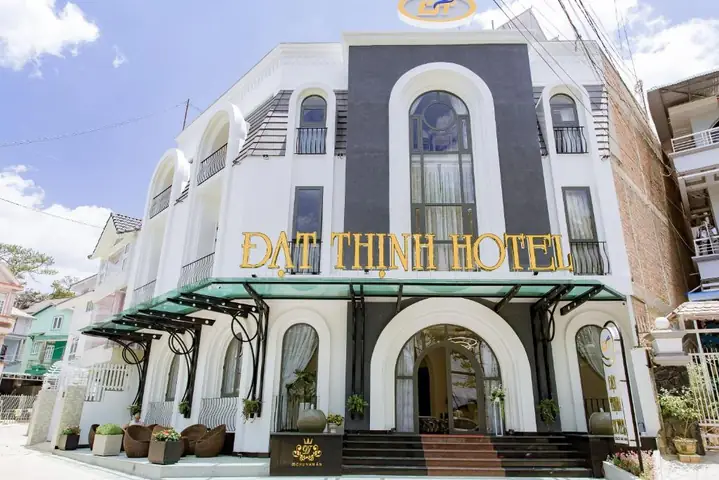 Khách Sạn Đạt Thịnh Đà Lạt