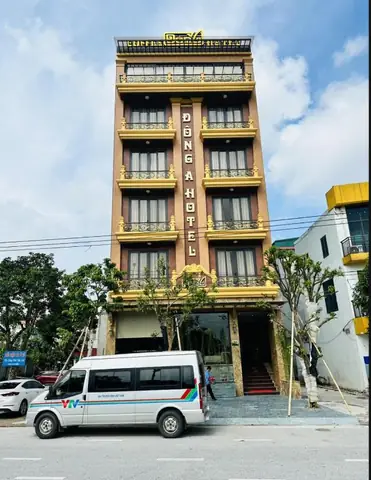 Khách Sạn Đông: Trải Nghiệm Sang Trọng Và Ấn Tượng Giữa Làn Gió Lạnh Khách Sạn Đông: Trải Nghiệm Sang Trọng Và Ấn Tượng Giữa Làn Gió Lạnh