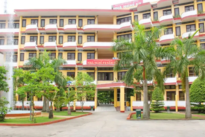 Khách Sạn F3 Sầm Sơn