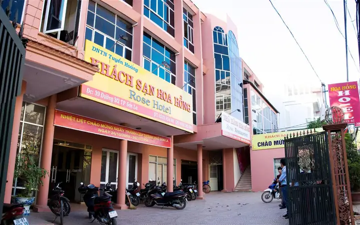 Khách Sạn Hoa Hồng Sơn La – Điểm Dừng Chân Lý Tưởng Cho Mọi Du Khách Khách Sạn Hoa Hồng Sơn La – Điểm Dừng Chân Lý Tưởng Cho Mọi Du Khách