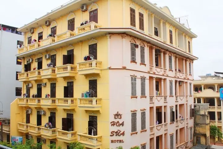 Khách Sạn Hoa Sữa: Trải Nghiệm Sang Trọng Và Thư Giãn Đỉnh Cao Giữa Thành Phố Khách Sạn Hoa Sữa: Trải Nghiệm Sang Trọng Và Thư Giãn Đỉnh Cao Giữa Thành Phố