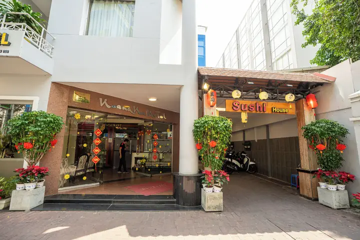 Khám Phá Khách Sạn Hoàng Hà Hotel & Nhà Hàng Sushi House: Điểm Dừng Chân Hoàn Hảo Cho Người Yêu Ẩm Thực Và Nghỉ Dưỡng