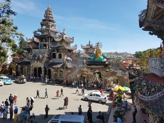 Khách Sạn Hoàng Hậu Đà Lạt: Nơi Hòa Quyện Giữa Khung Tranquillity Và Tiện Nghi Hiện Đại Khách Sạn Hoàng Hậu Đà Lạt: Nơi Hòa Quyện Giữa Khung Tranquillity Và Tiện Nghi Hiện Đại