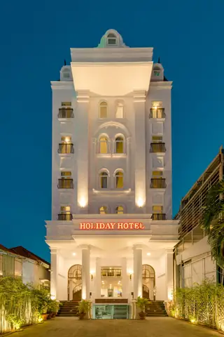 Khách Sạn Holiday Hotel – Trải Nghiệm Đẳng Cấp, Giá Cả Hợp Lý Cho Mọi Du Khách