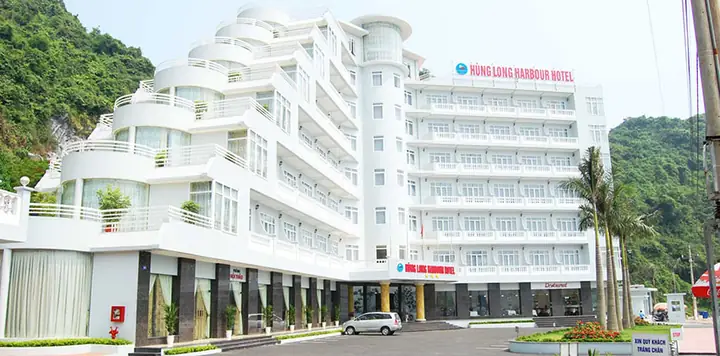 Khách Sạn Hùng Long Cát Bà – Điểm Dừng Chân Lý Tưởng Cho Kỳ Nghỉ Trên Hòn Đảo Xanh