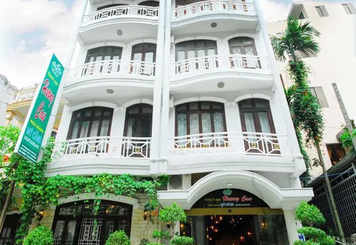 Khách Sạn Hương Cau – Điểm Dừng Chân Hoàn Hảo Cho Những Ai Yêu Thích Sự Thanh Lịch Và Ấm Cúng
