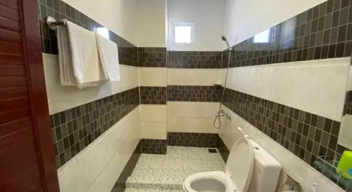 Khách Sạn Hữu Lễ