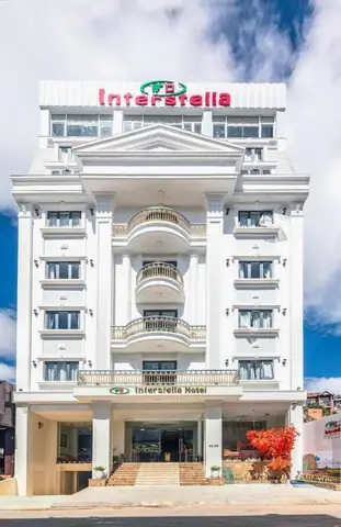 Khách Sạn Interstella: Vẻ Đẹp Kỳ Diệu Giữa Lòng Thành Phố