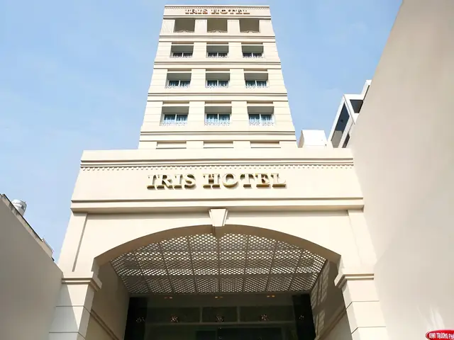 Khách Sạn Iris Saigon