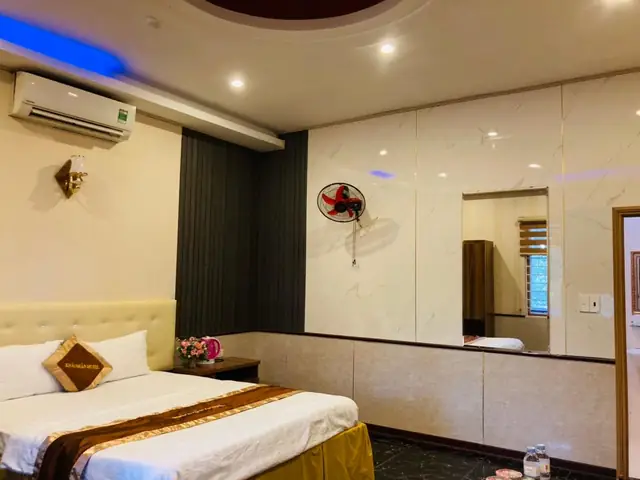 Khách Sạn Khải Hoàng: Nơi Gặp Gỡ Sự Hài Hòa Giữa Tiện Nghi Và Văn Hóa Khách Sạn Khải Hoàng: Nơi Gặp Gỡ Sự Hài Hòa Giữa Tiện Nghi Và Văn Hóa
