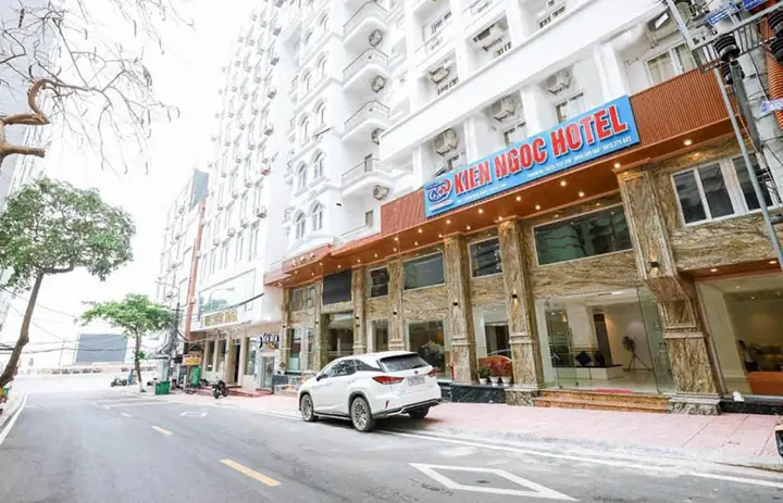 Khách Sạn Kiên Ngọc Cát Bà: Hành Trình Khám Phá Bảo Quý Bãi Biển Và Văn Hóa Địa Phương