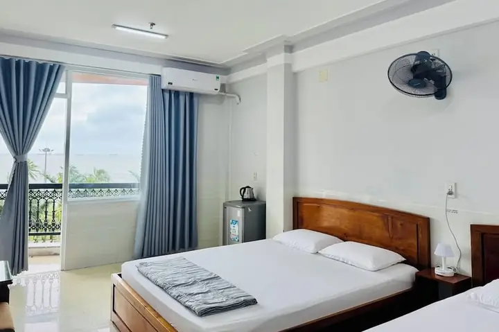 Khách Sạn Lam Vy