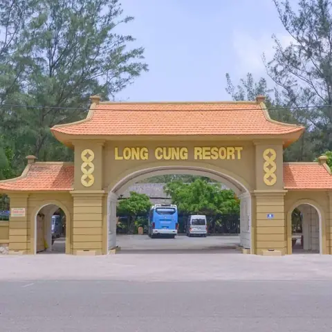 Khách Sạn Long Cung