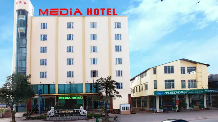 Khách Sạn Media: Xu Hướng Đột Phá Trong Ngành Khách Sạn Thời Đại Số Khách Sạn Media: Xu Hướng Đột Phá Trong Ngành Khách Sạn Thời Đại Số