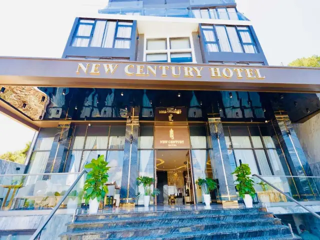 Khách Sạn New Century: Hành Trình Đẳng Cấp Và Trải Nghiệm Vượt Thời Gian Khách Sạn New Century: Hành Trình Đẳng Cấp Và Trải Nghiệm Vượt Thời Gian
