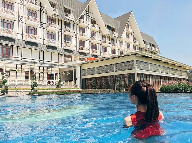 Khách Sạn Ngay Trung Tâm Đà Lạt: Tìm Kiếm Nơi Nghỉ Dưỡng Hoàn Hảo Cho Du Lịch Và Kinh Doanh Khách Sạn Ngay Trung Tâm Đà Lạt: Tìm Kiếm Nơi Nghỉ Dưỡng Hoàn Hảo Cho Du Lịch Và Kinh Doanh