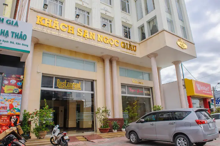 Khách Sạn Ngọc Giàu Rạch Giá: Nơi Tận Hưởng Khung Cảnh Hùng Vĩ Và Đẳng Cấp Đặc Biệt Khách Sạn Ngọc Giàu Rạch Giá: Nơi Tận Hưởng Khung Cảnh Hùng Vĩ Và Đẳng Cấp Đặc Biệt