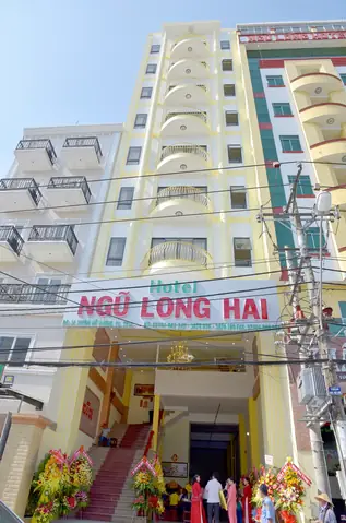 Khách Sạn Ngũ Long
