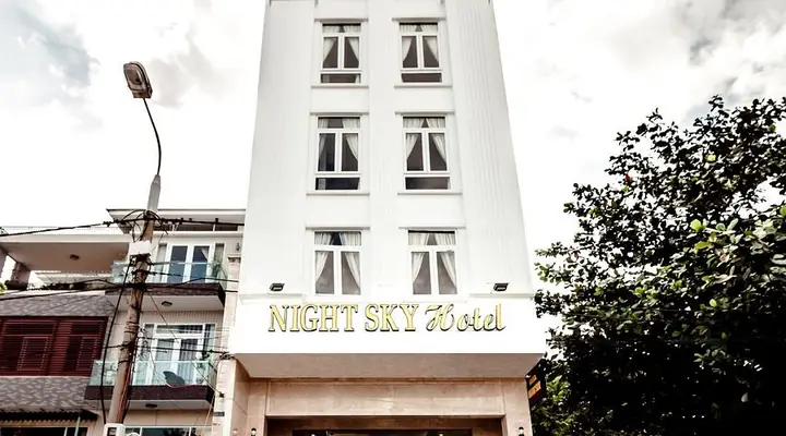 Khách Sạn Night Sky Đà Nẵng