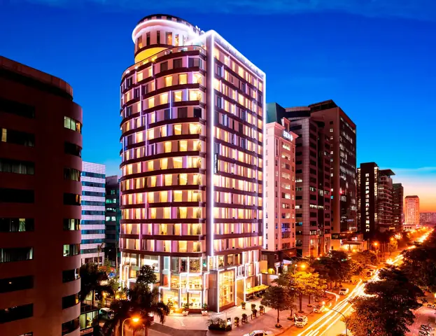 Khách Sạn Novotel Duy Tân: Nơi Hòa Quyện Giữa Tiện Nghi Hiện Đại Và Vị Trí Đắc Địa Khách Sạn Novotel Duy Tân: Nơi Hòa Quyện Giữa Tiện Nghi Hiện Đại Và Vị Trí Đắc Địa