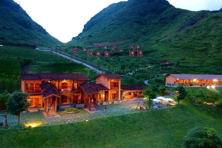 Khám Phá Những Khách Sạn Đáng Chỗ Ở Hà Giang: Hướng Dẫn Đặt Phòng, Giá Cả Và Trải Nghiệm Địa Phương