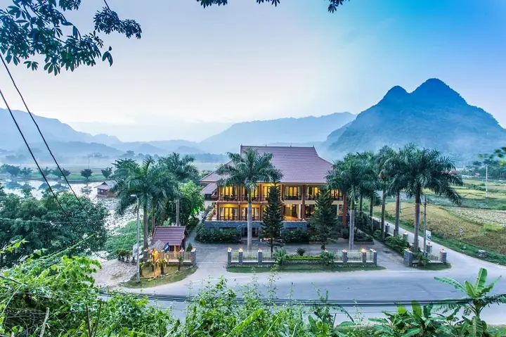 Khách Sạn Ở Mai Châu Hòa Bình: Nơi Hòa Bình Và Sự Năng Động