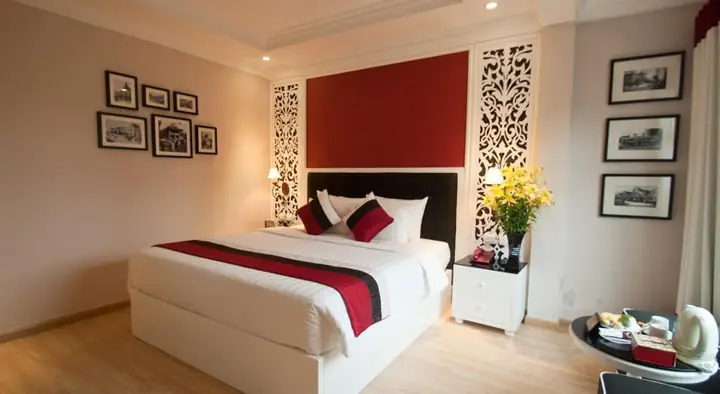 Khách Sạn Oriental Central: Nơi Hội Tụ Sang Trọng Và Văn Hoá Đông Nam Á Khách Sạn Oriental Central: Nơi Hội Tụ Sang Trọng Và Văn Hoá Đông Nam Á