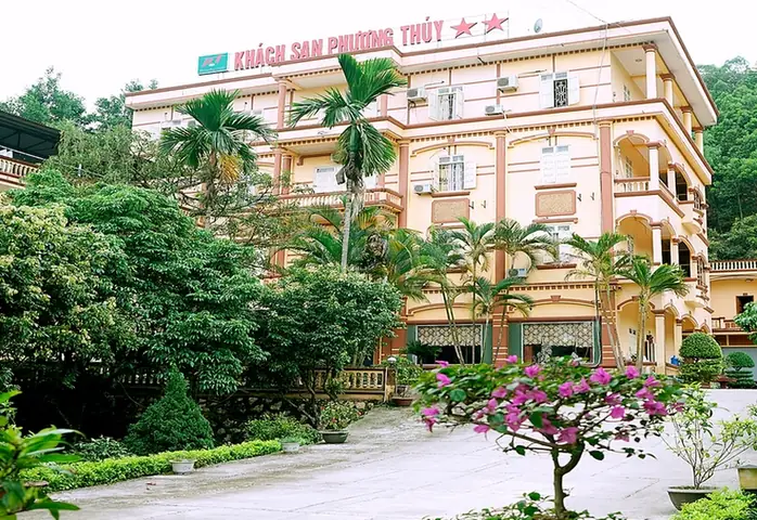 Khách Sạn Phượng Yến 2: Nơi Giao Thoa Con Thơ Và Hiện Đại Tại Thành Phố