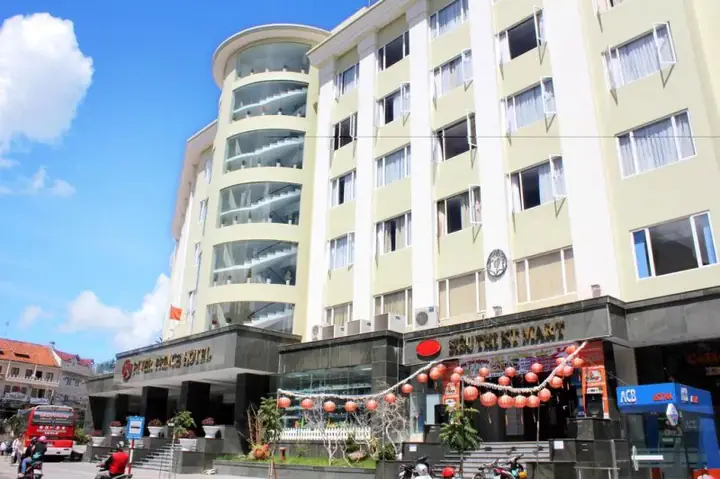 Khách Sạn River Prince – Điểm Dừng Chân Lý Tưởng Cho Những Ai Yêu Thích Sự Sang Trọng Và Thanh Bình Khách Sạn River Prince – Điểm Dừng Chân Lý Tưởng Cho Những Ai Yêu Thích Sự Sang Trọng Và Thanh Bình